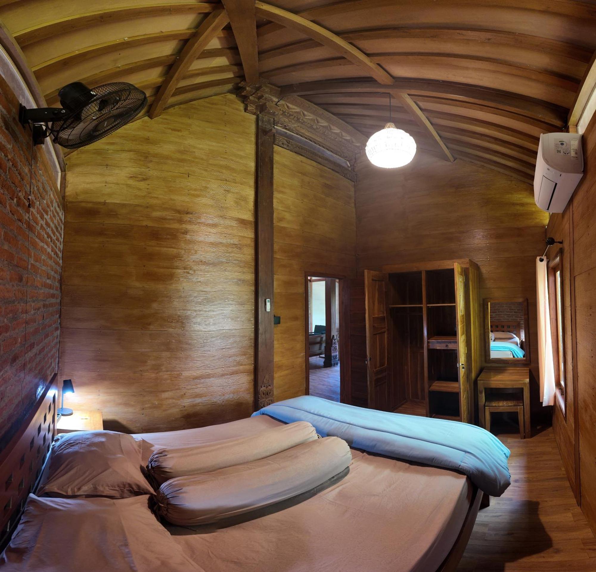 Villa Private Joglo In Heart Of Sanur Exterior foto